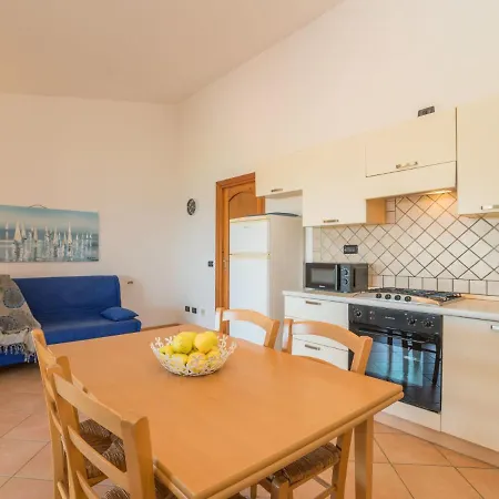 Corbezzolo By Interhome * Коста-Парадисо